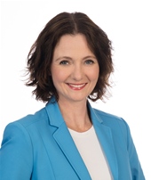 Vladimíra Ludková
SENÁTORKA