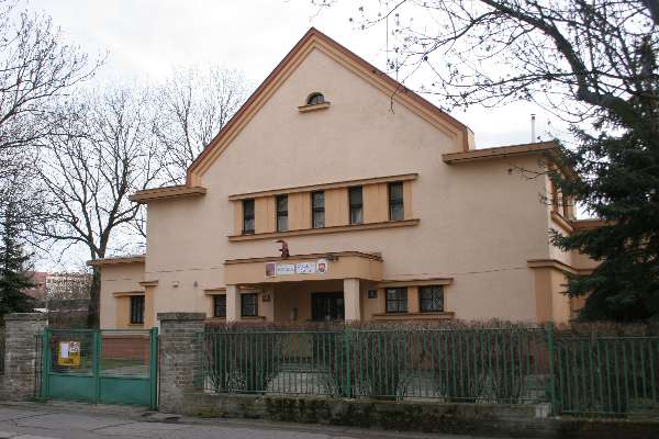 Základní škola a mateřská škola, Praha 8, U Školské zahrady 4