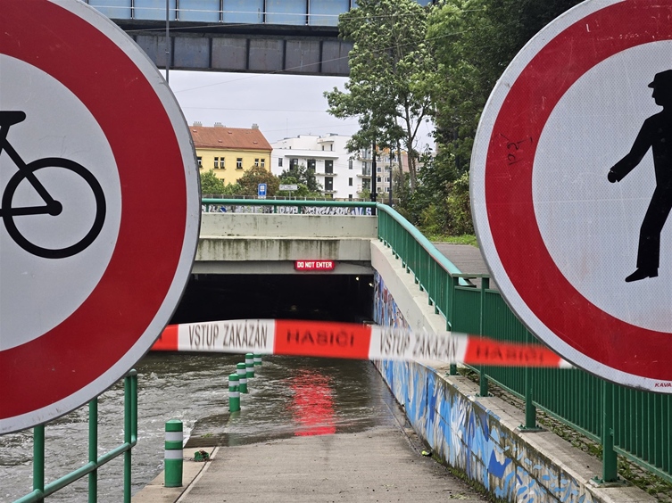 Schůzka primátora se starosty, vrata na Rokytce se zatím nezavírají, pracovní skupina sleduje dál situaci na Rokytce